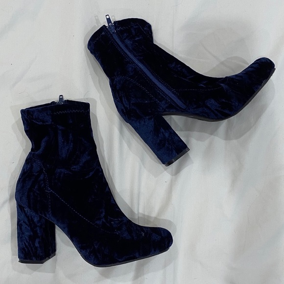 MIA Shoes - velvet high heel ankle boots!